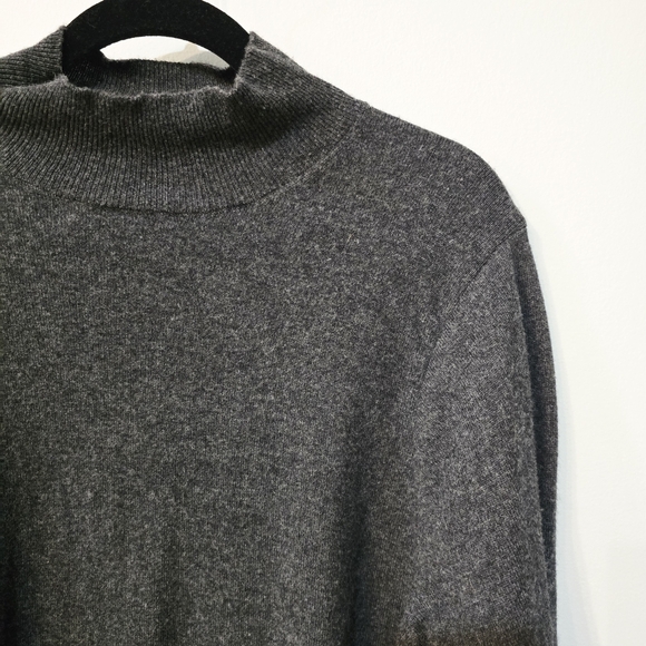 Vince Charcoal Gray Cashmere Mock Neck Sweater - Picture 2 of 5